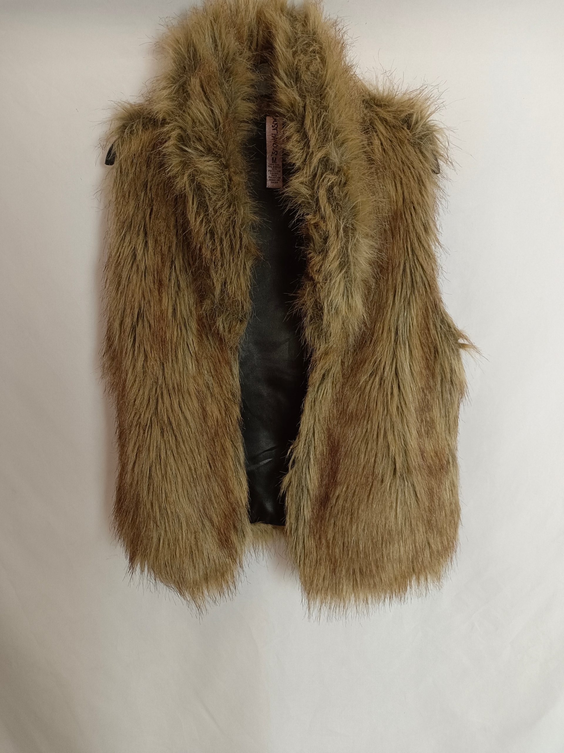 ALMOST FAMOUS. Chaleco pelo beige T.m