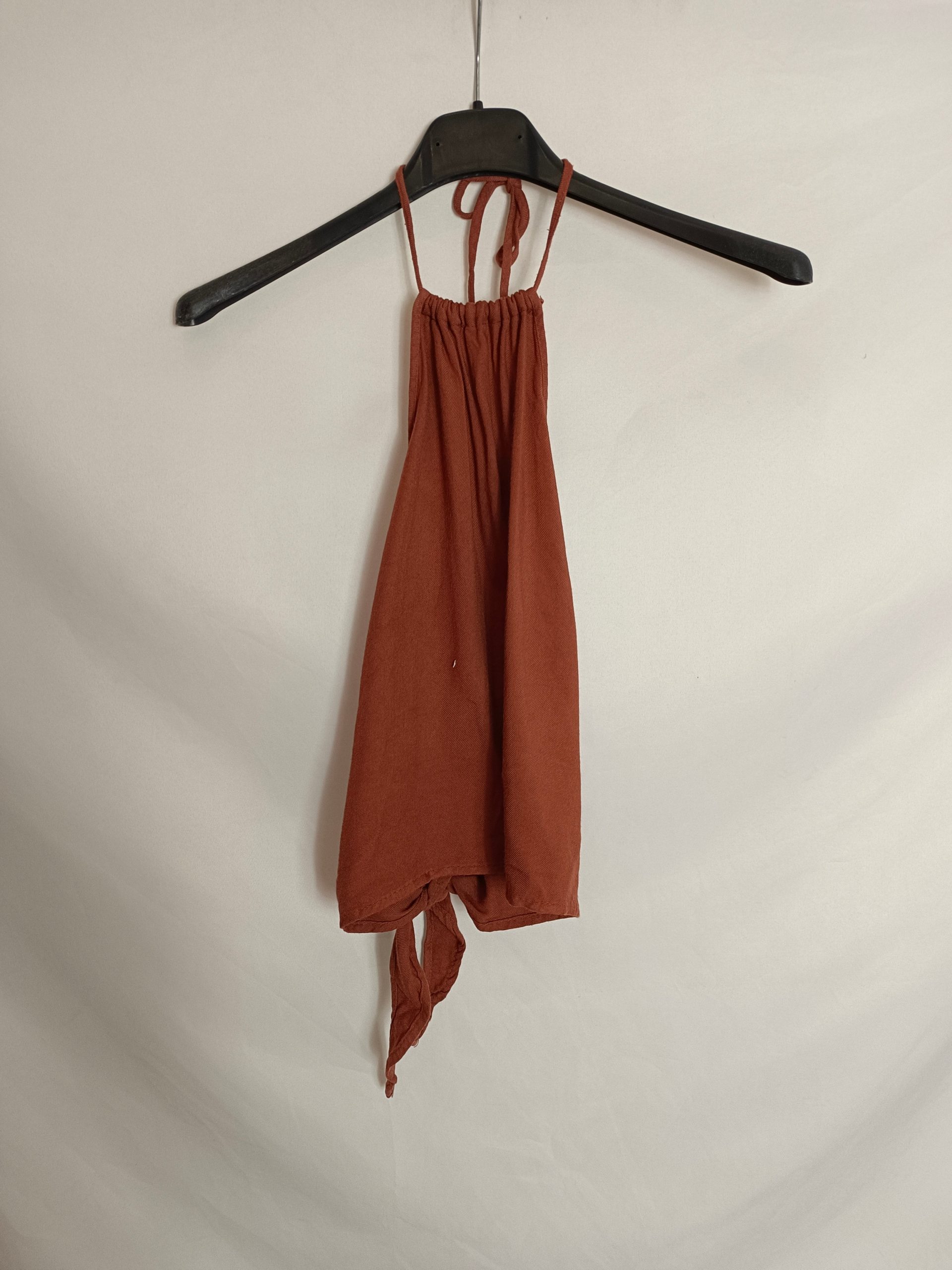 BRANDY MELVILLE. Croptop teja T.s