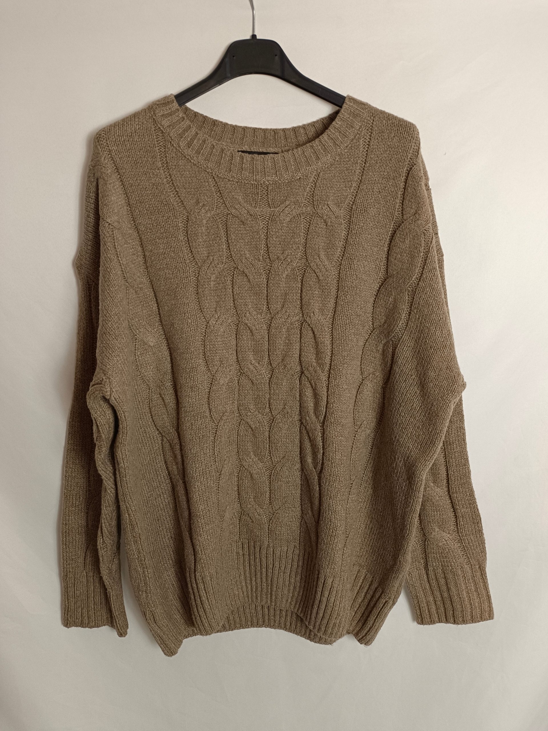 DAZY. Jersey marrón ochos T.l