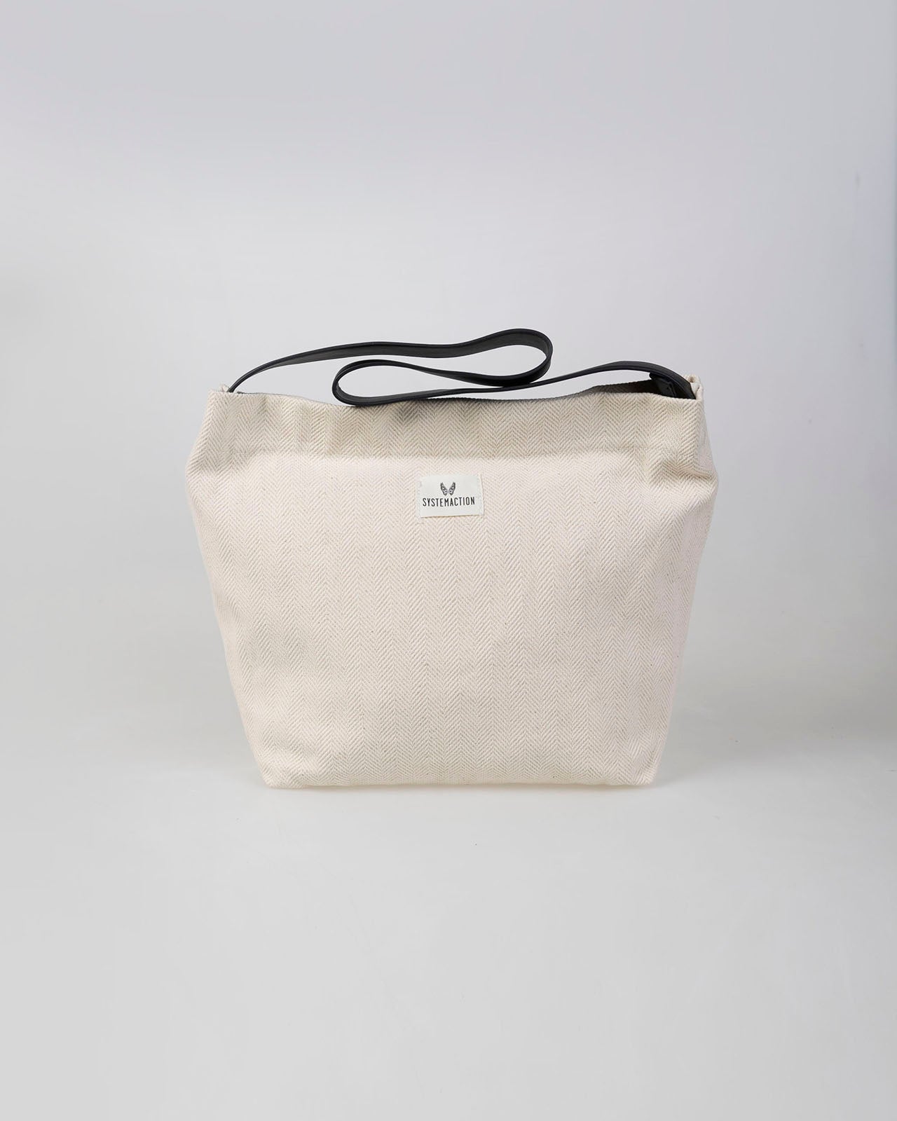 Bolso de tela con asa negra a contraste