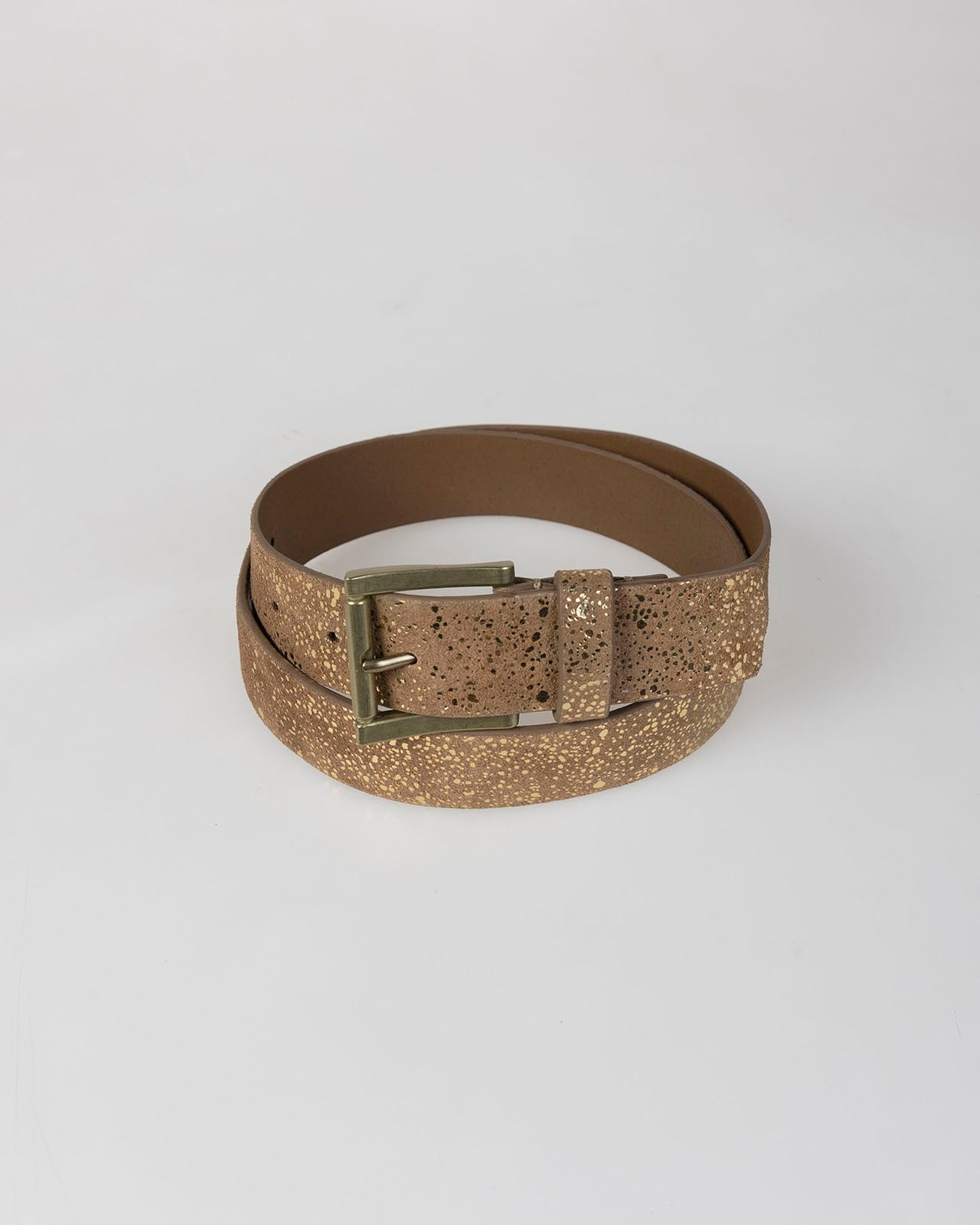 Cinturón camel con brillo hebilla metálica