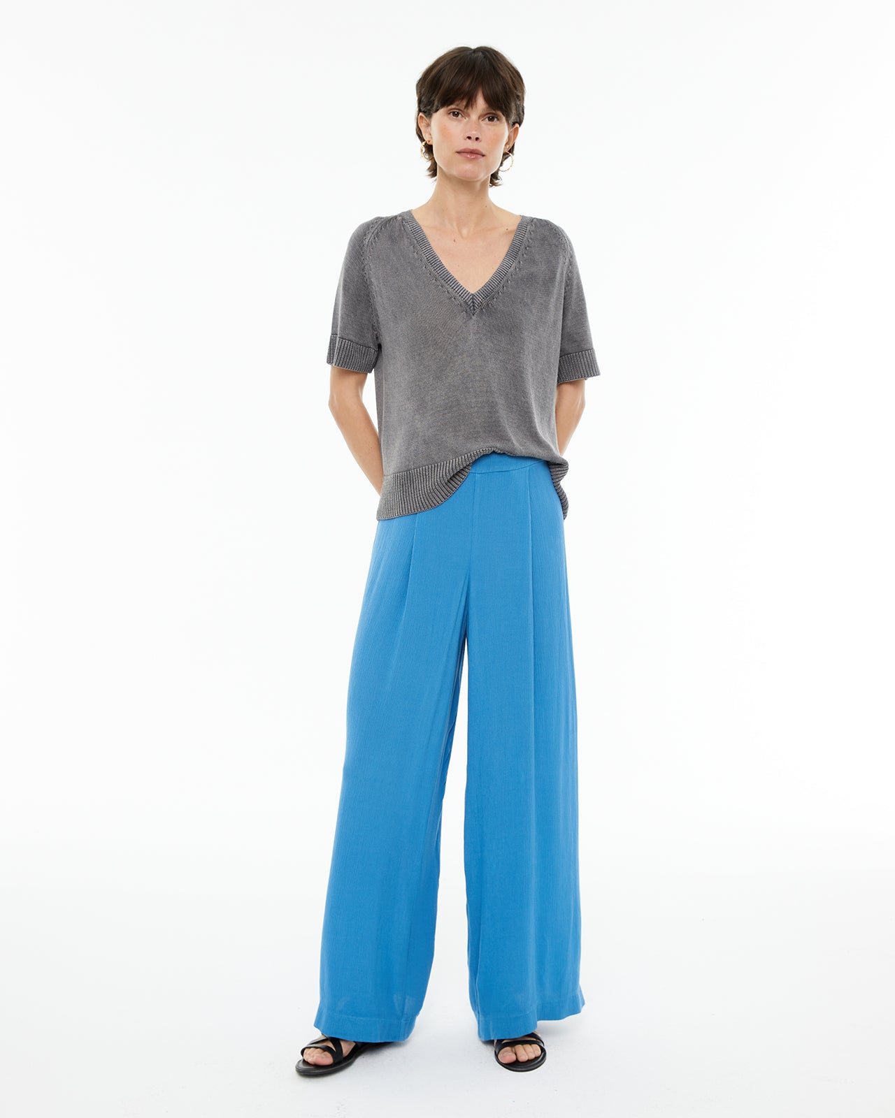 Pantalón ancho con goma en la cintura