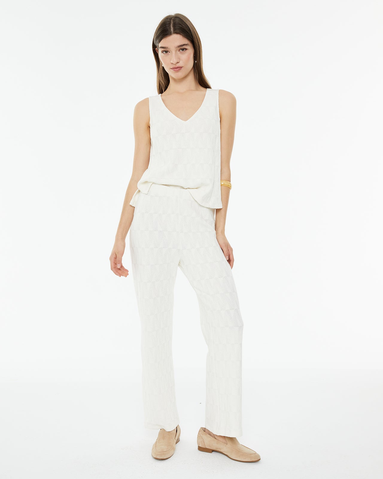 Pantalón recto crudo con goma en la cintura