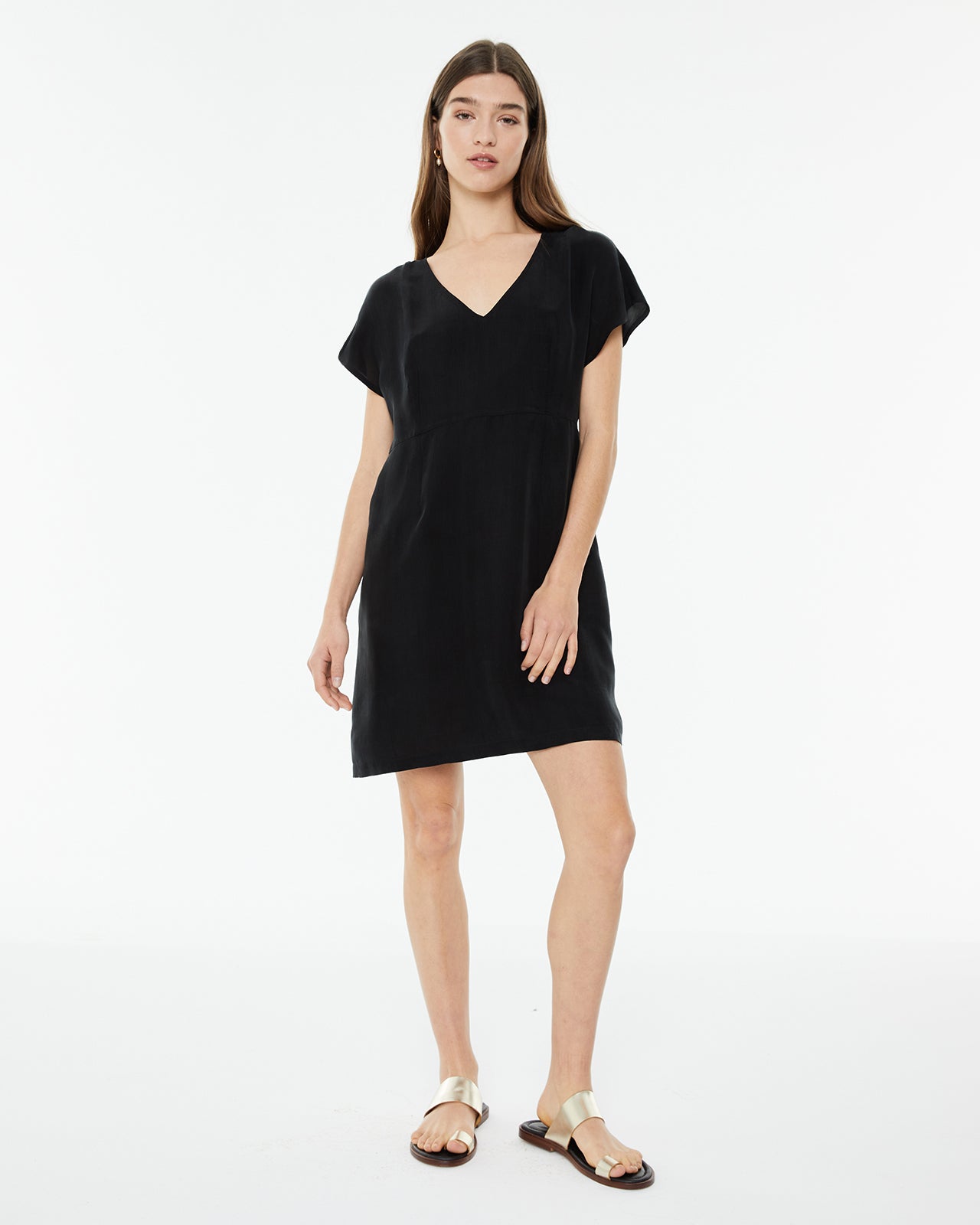 Vestido corto de cupro con tirante ancho