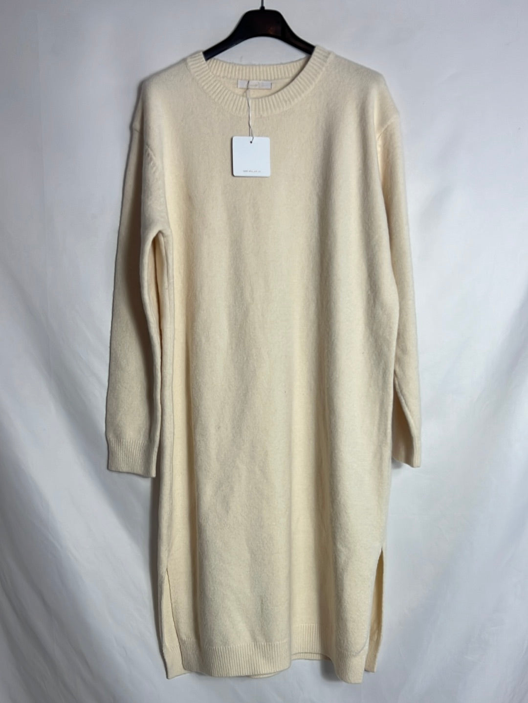 CARLOTA&CO. Vestido midi punto beige claro. T U (M/L)