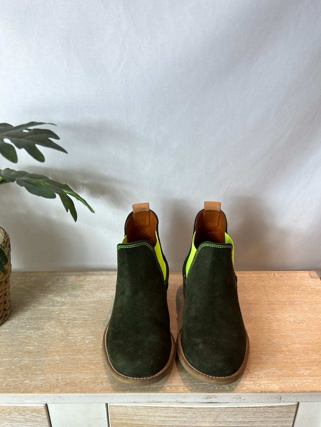 NEON BOOTS. Botas verdes neón T.39