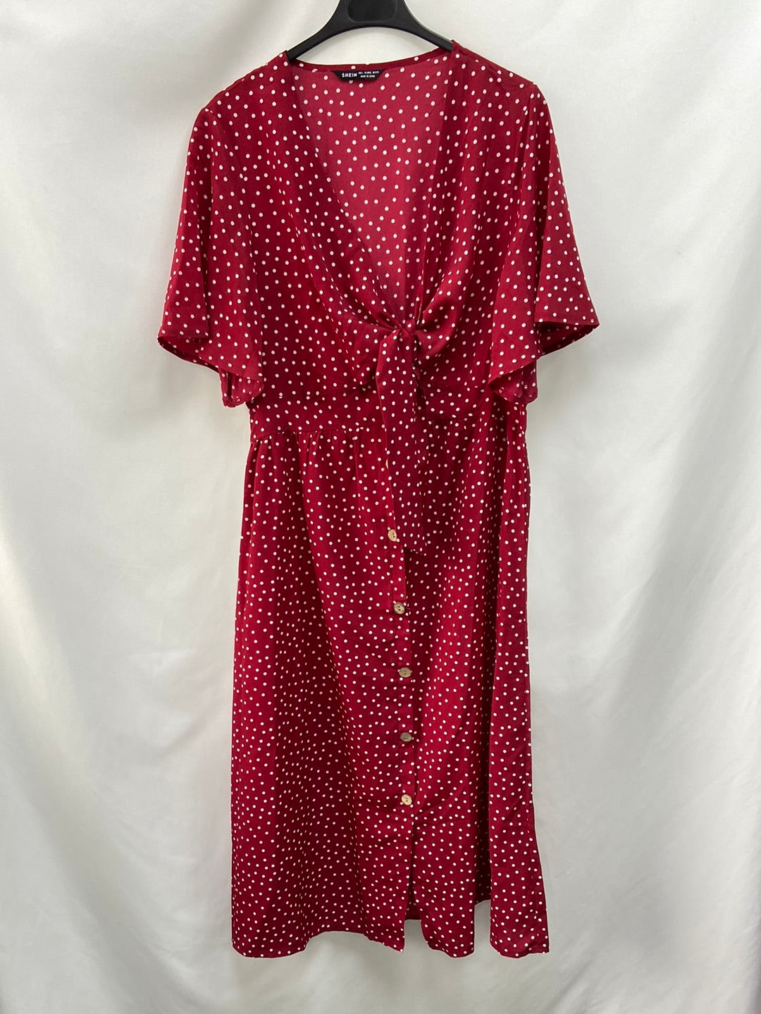 SHEIN.Vestido midi lunares T.L