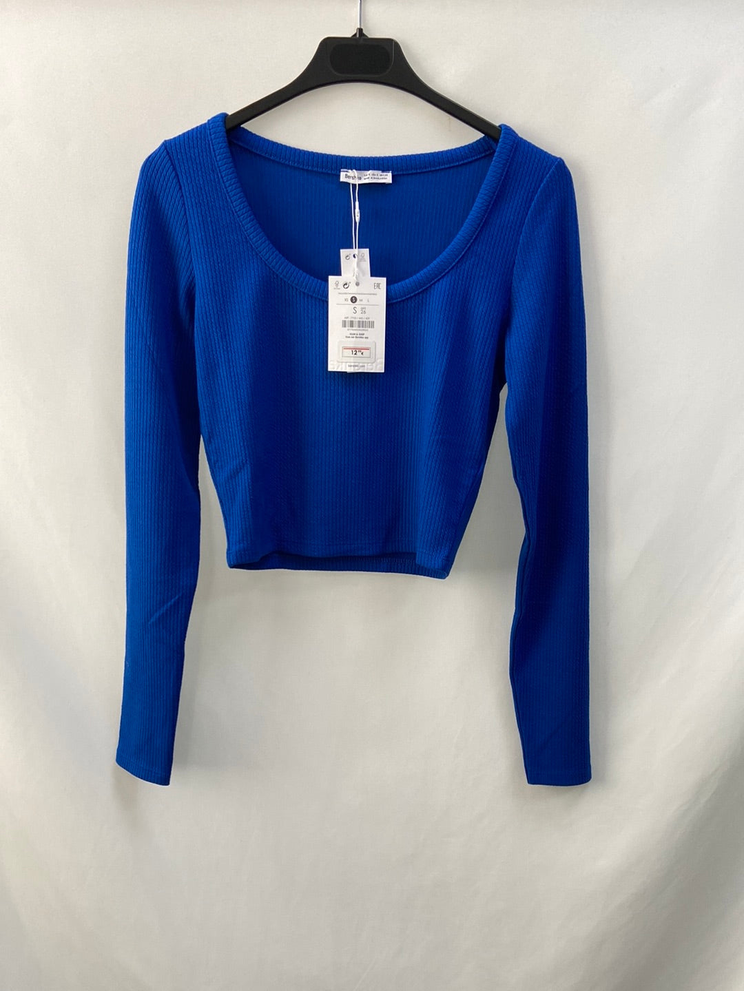 BERSHKA.Camiseta punto canalé T.S