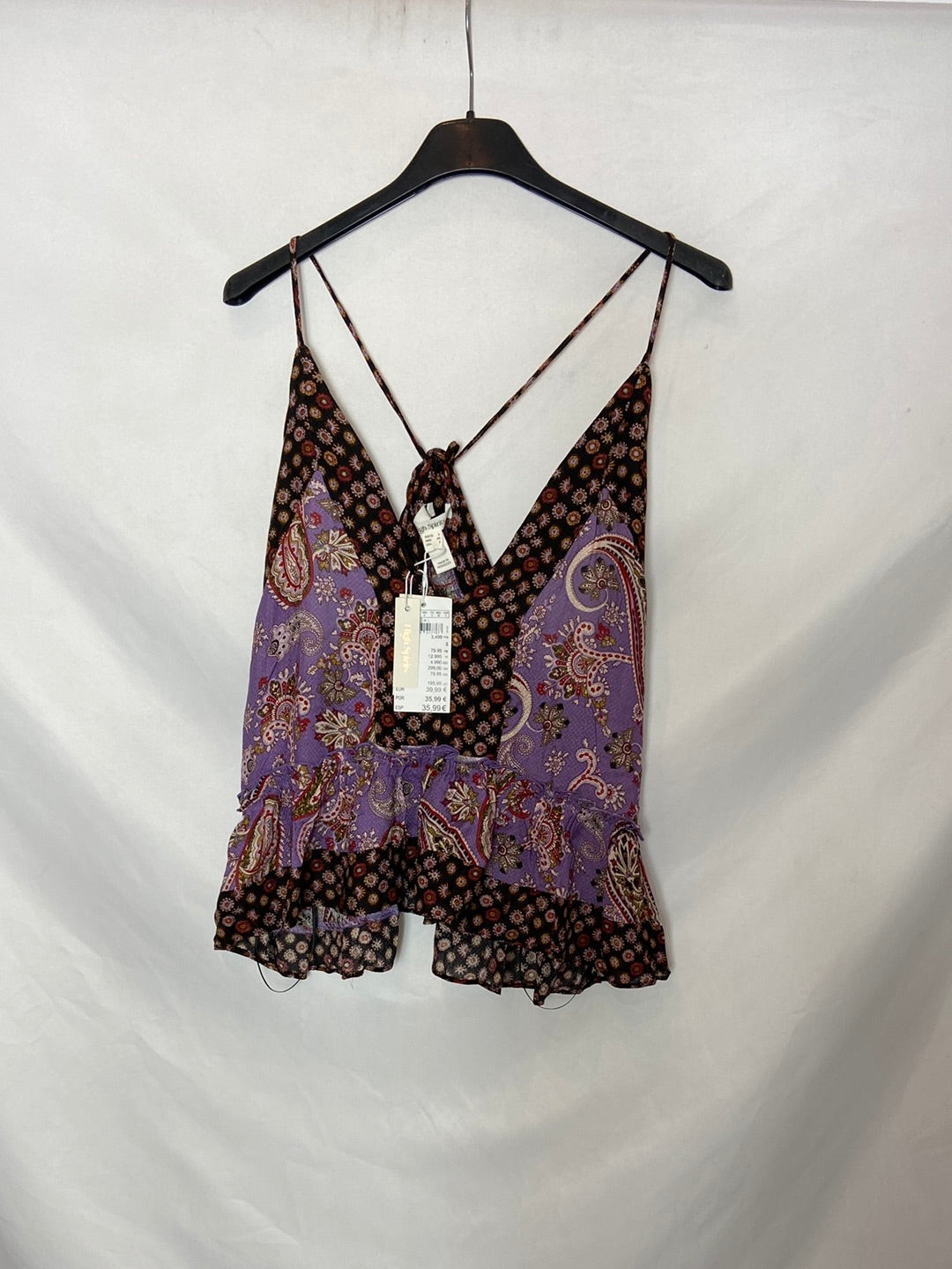 HIGH SPIRITS. Camiseta estampada. T.S