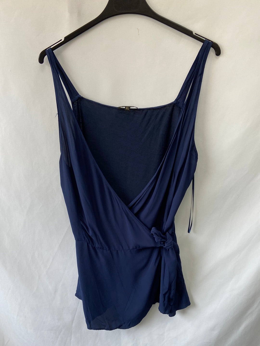 MASSIMO DUTTI.Top azul cruzado T.s