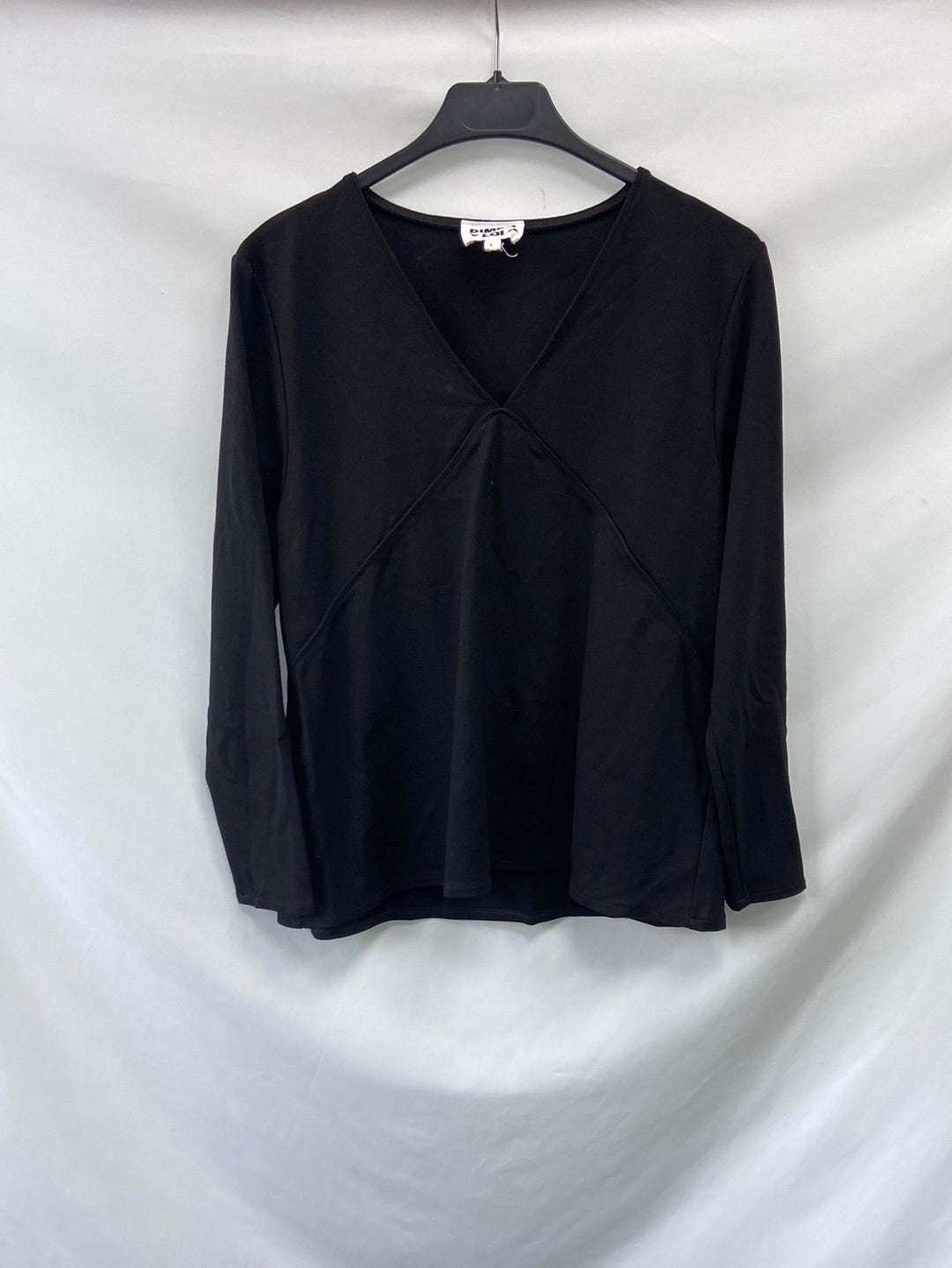 BIMBA Y LOLA.Camiseta negra T.L