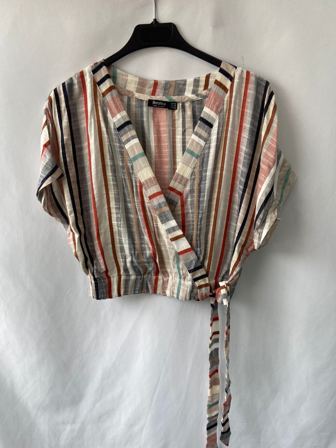 BERSHKA.Top rayas cruzado T.M