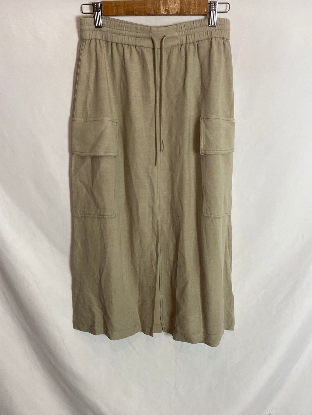 MASSIMO DUTTI. Falda cargo midi. T.S