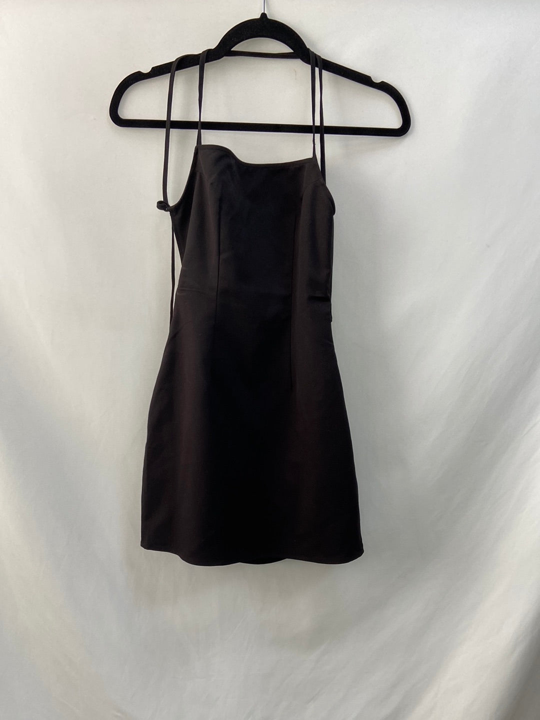 H&M.Vestido mini negro T.34