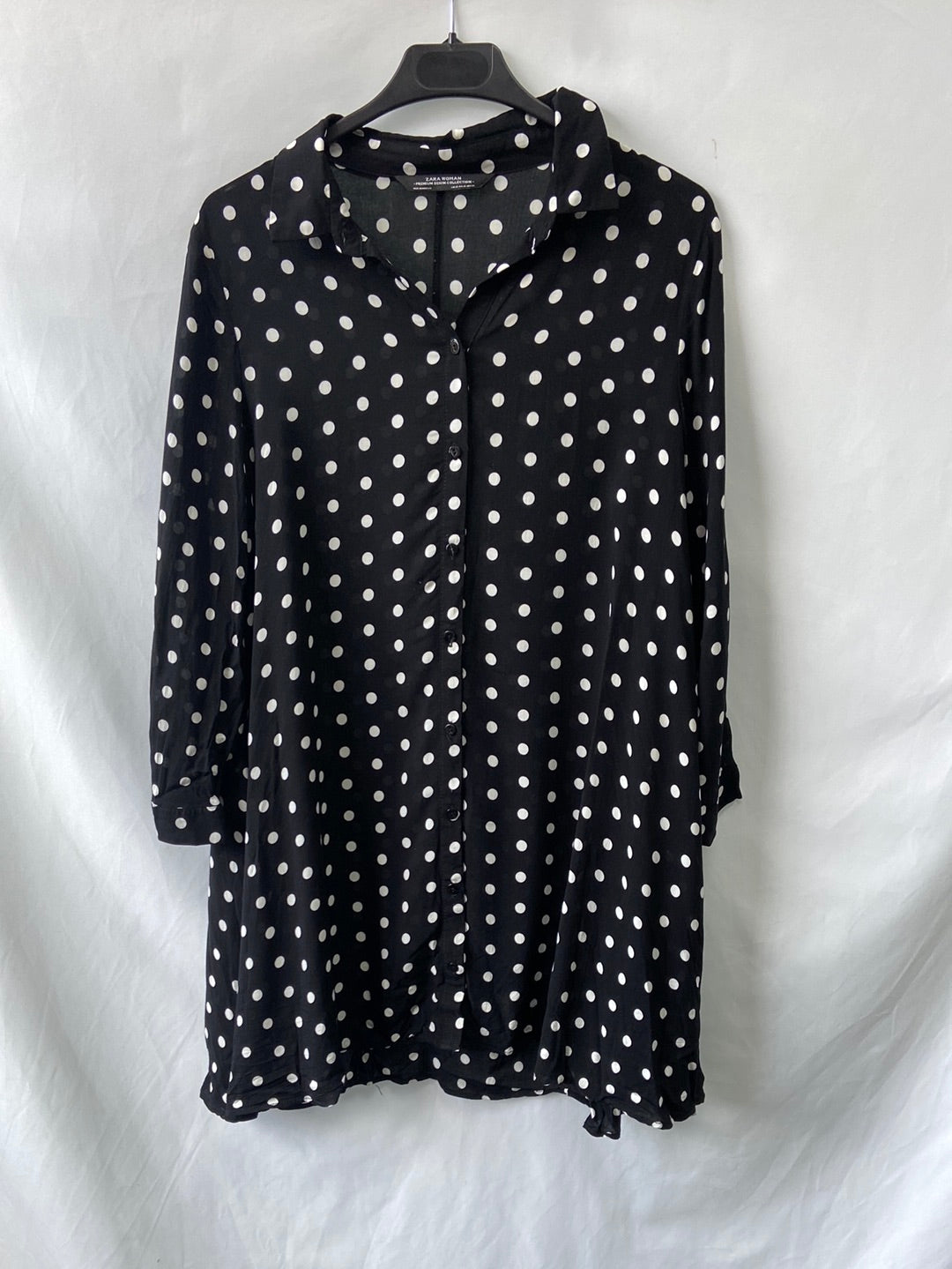 ZARA.Vestido/blusa negra lunares T.XS