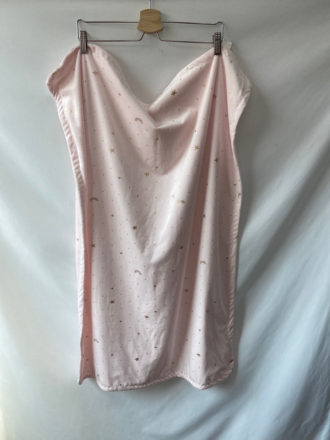 ZARA HOME. Manta rosa bebé