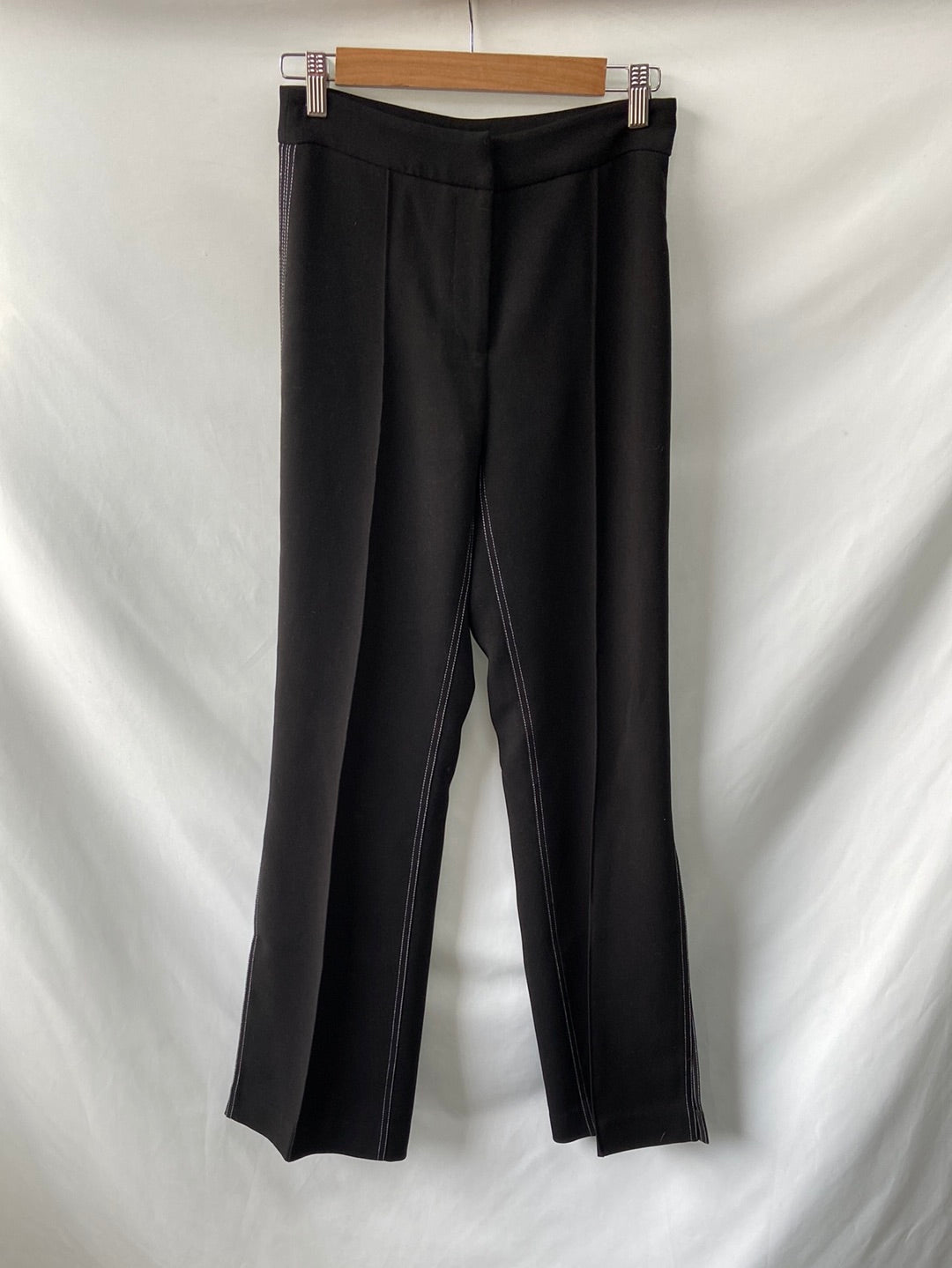 UTERQÜE.Pantalones pinzas costuras T.xs