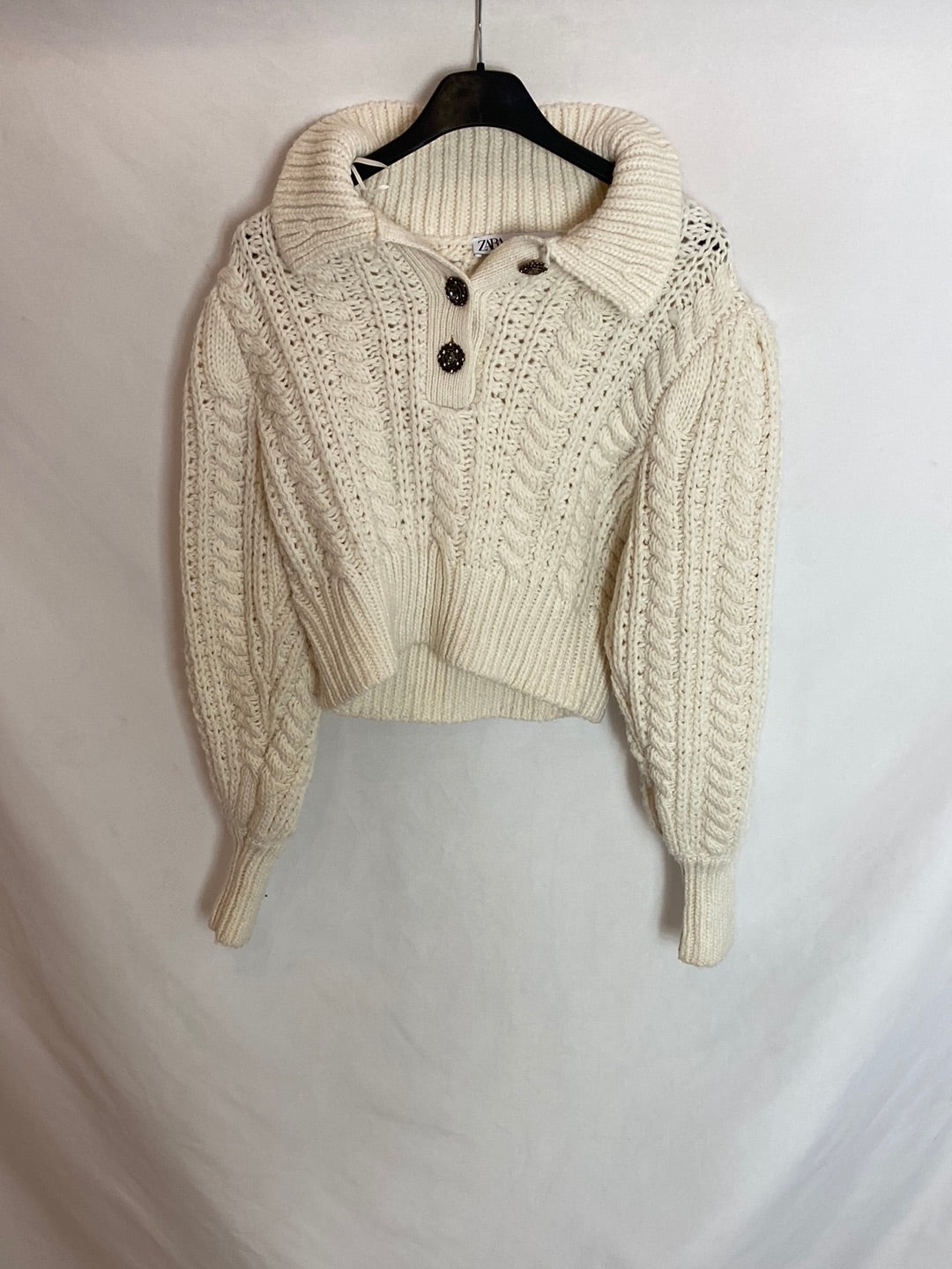 ZARA. Jersey crop tejido ocho. T.S