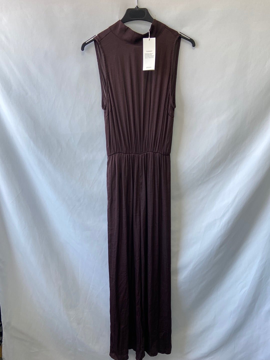 OYSHO.Mono largo vino T.S