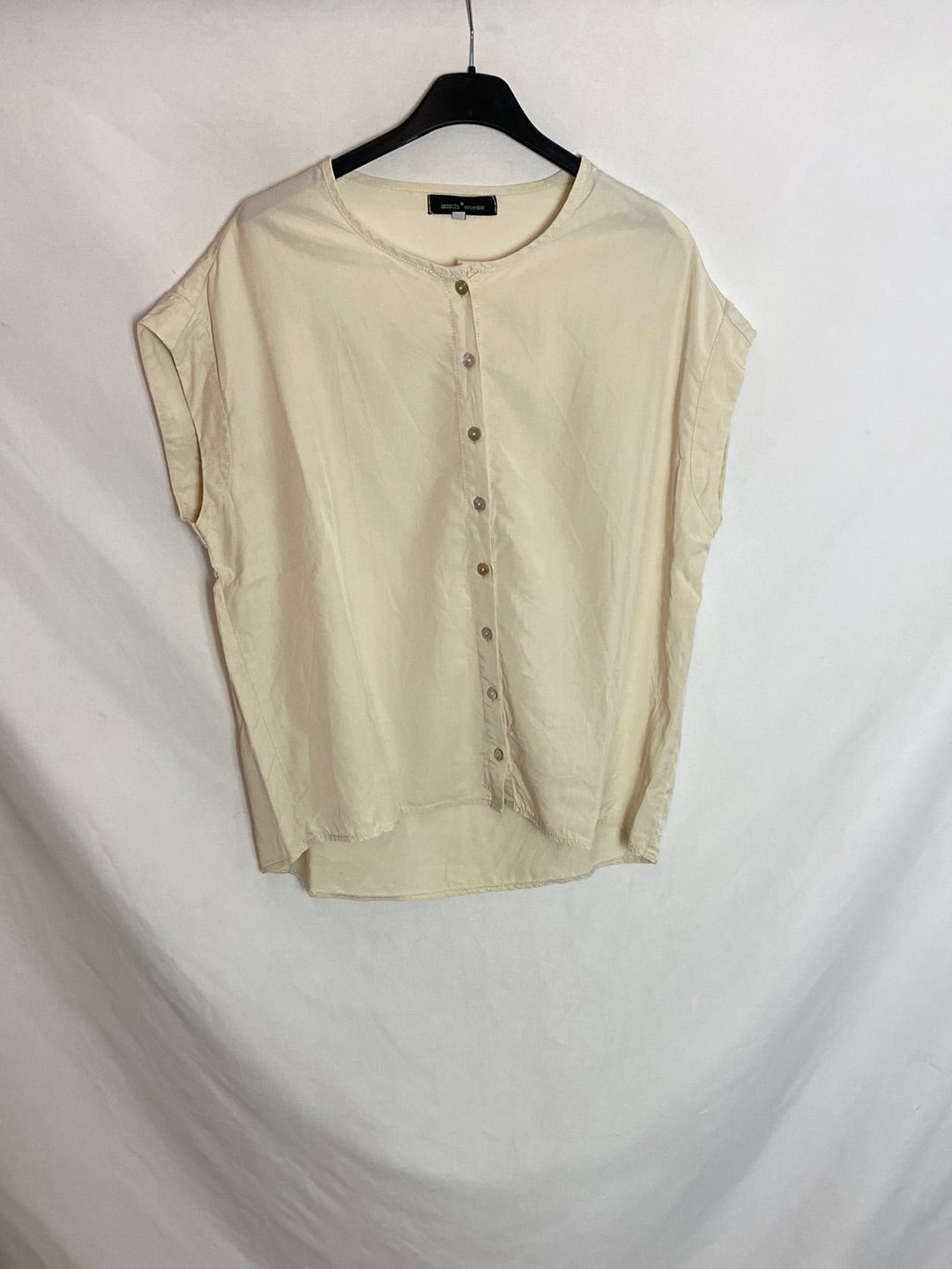 AMICHI. Blusa beige sin mangas T.s