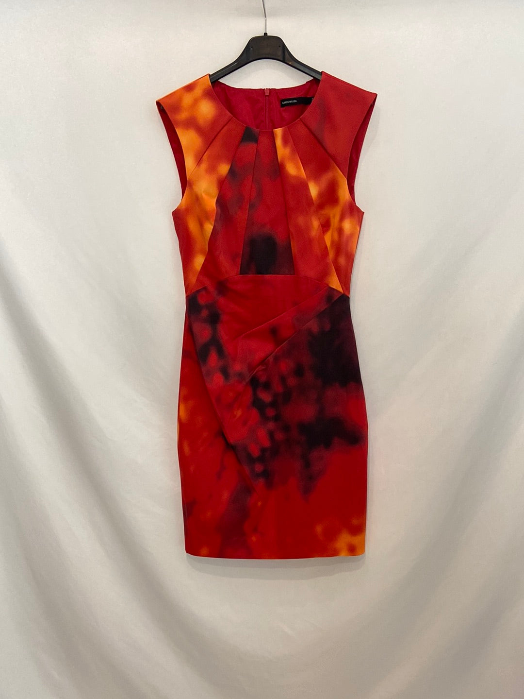KAREN MILLEN. Vestido corto rojo estampado T.38