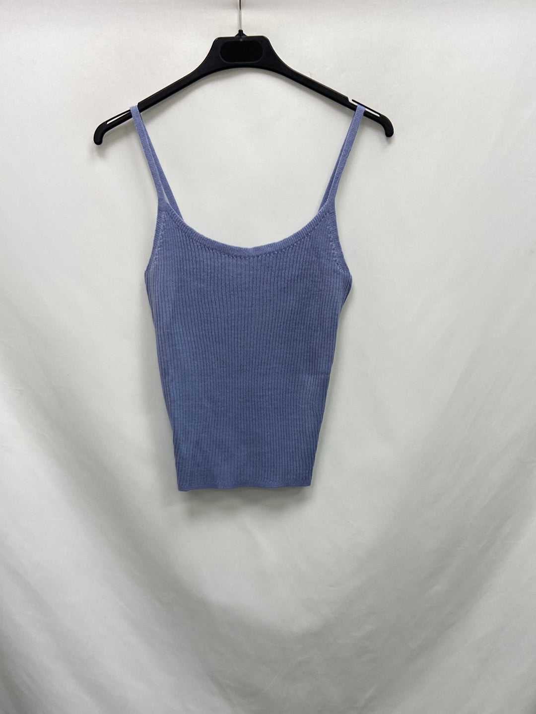 ASOS.Top punto azul T.34