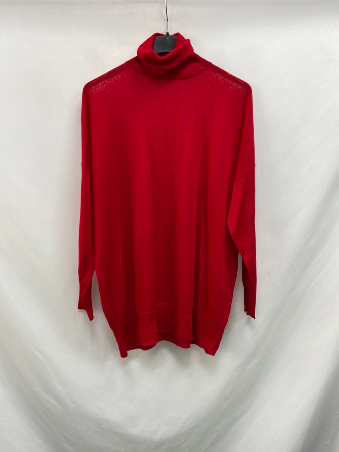ZARA.Jersey punto rojo T.s