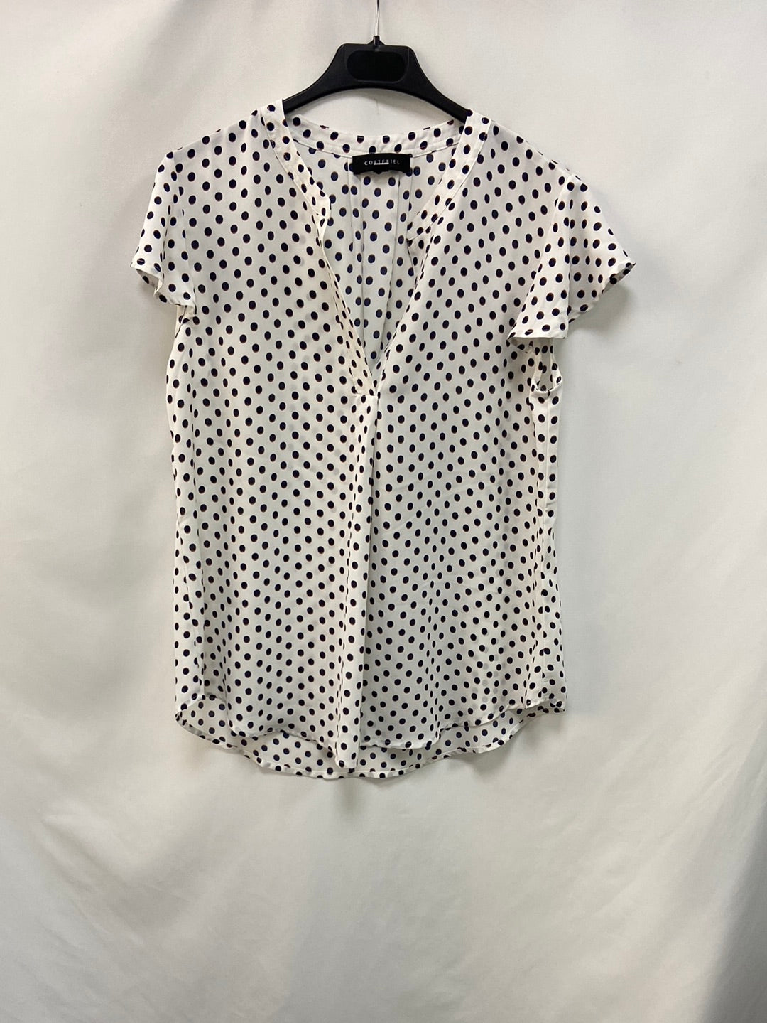 CORTEFIEL. Blusa blanca lunares T.m