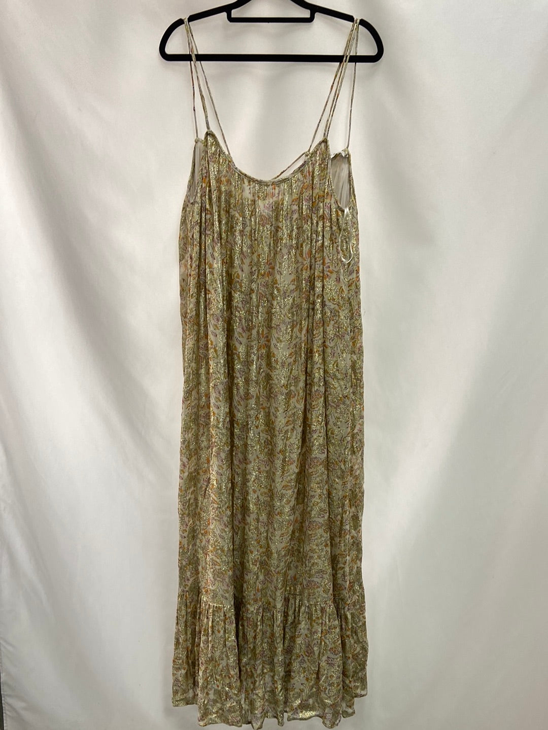 ZARA.Vestido largo beige detalles dorados T.XL