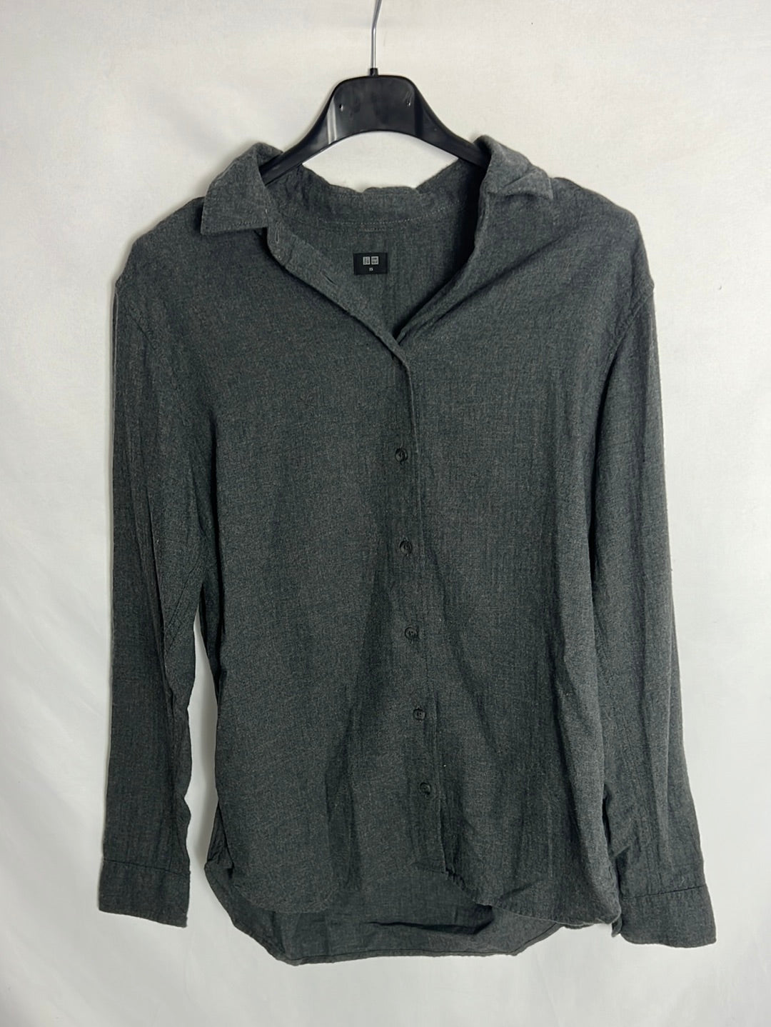 UNIQLO. Camisa gris fluida. T.xs
