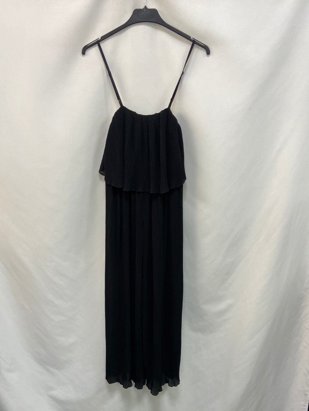 OTRAS. Mono negro plisado T.u(m)