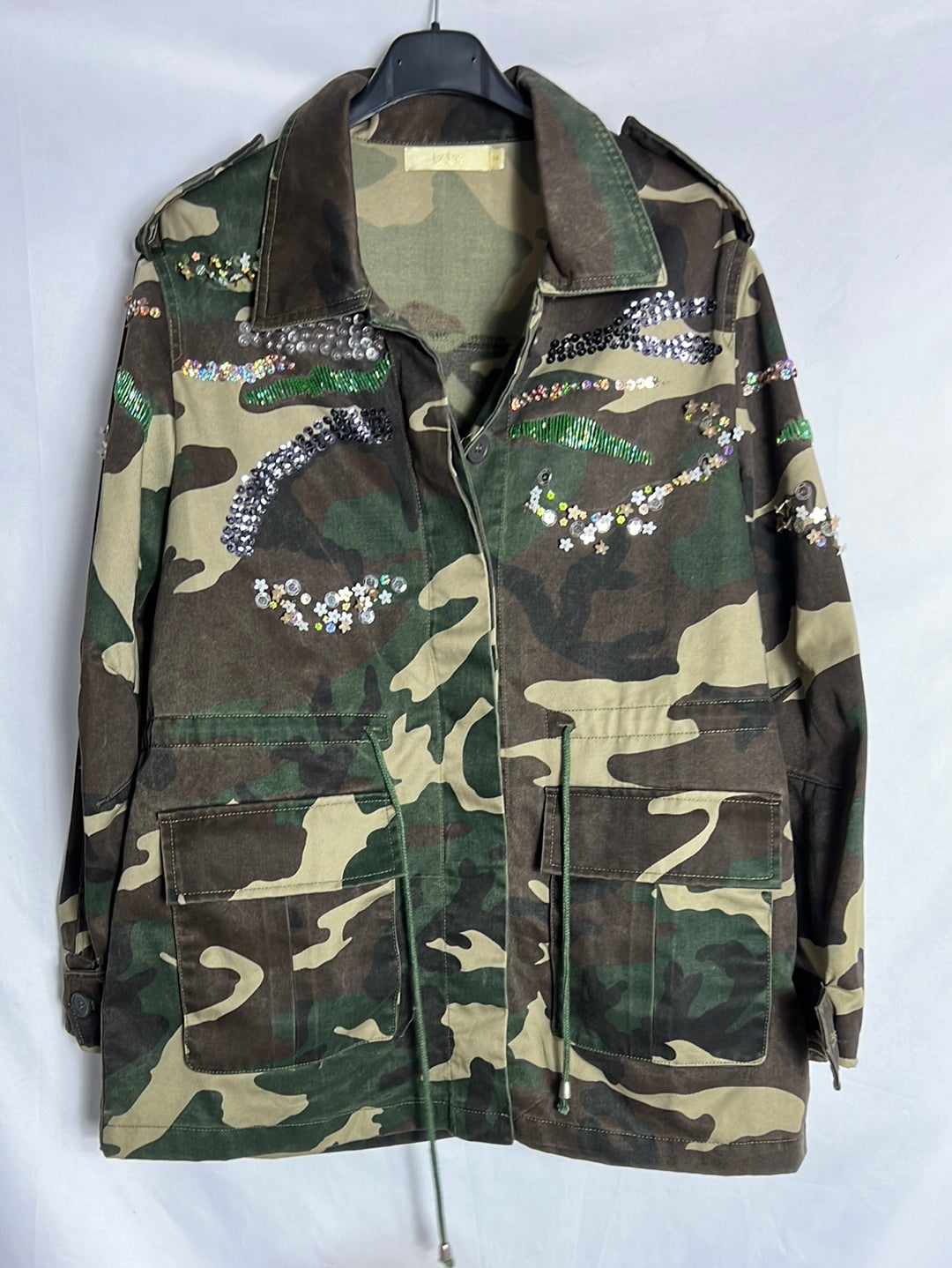 BDBA. Cazadora camuflaje lentejuelas T.s