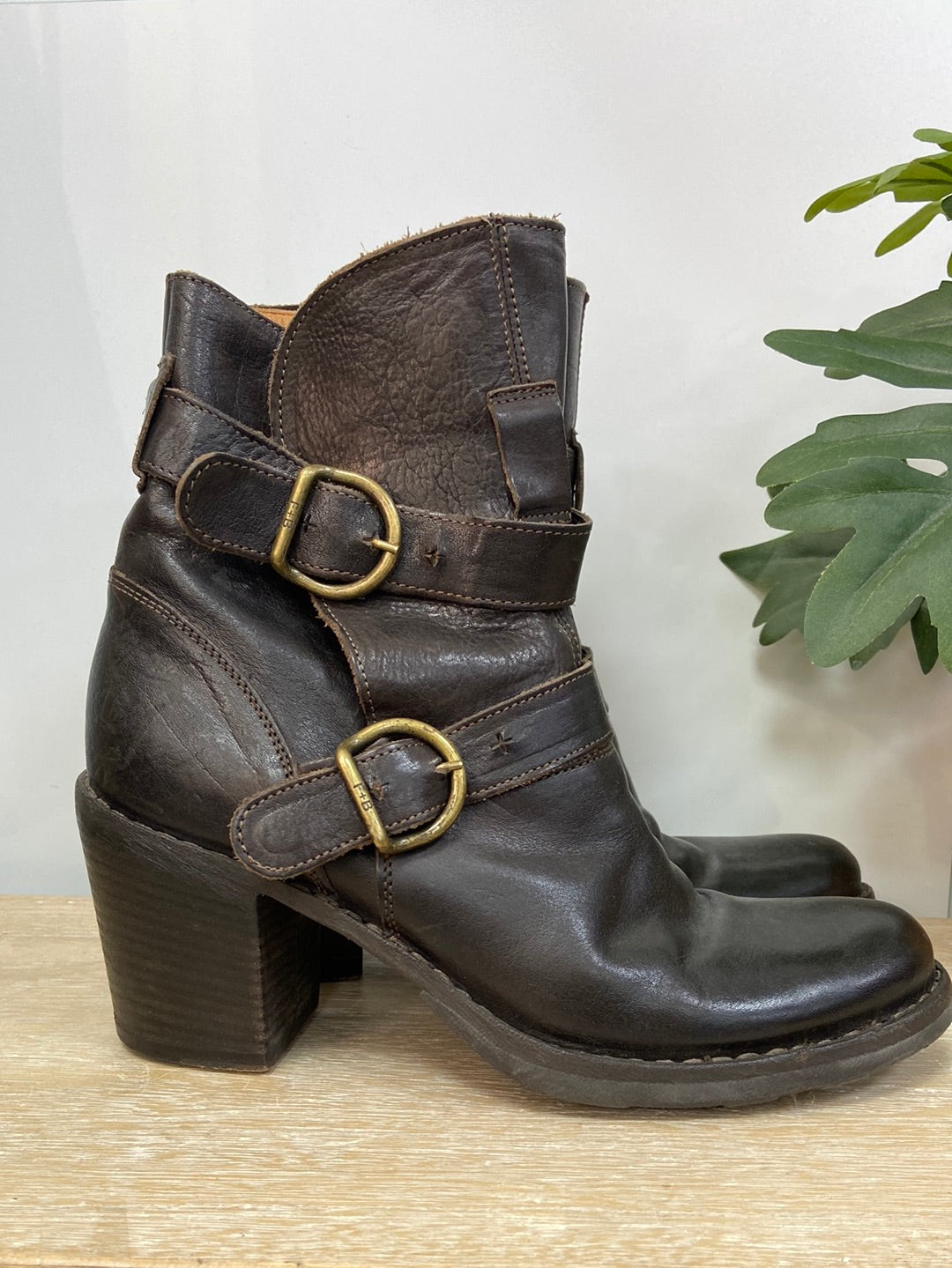 FIORENTINI BAKER. Botas piel marrones T.39