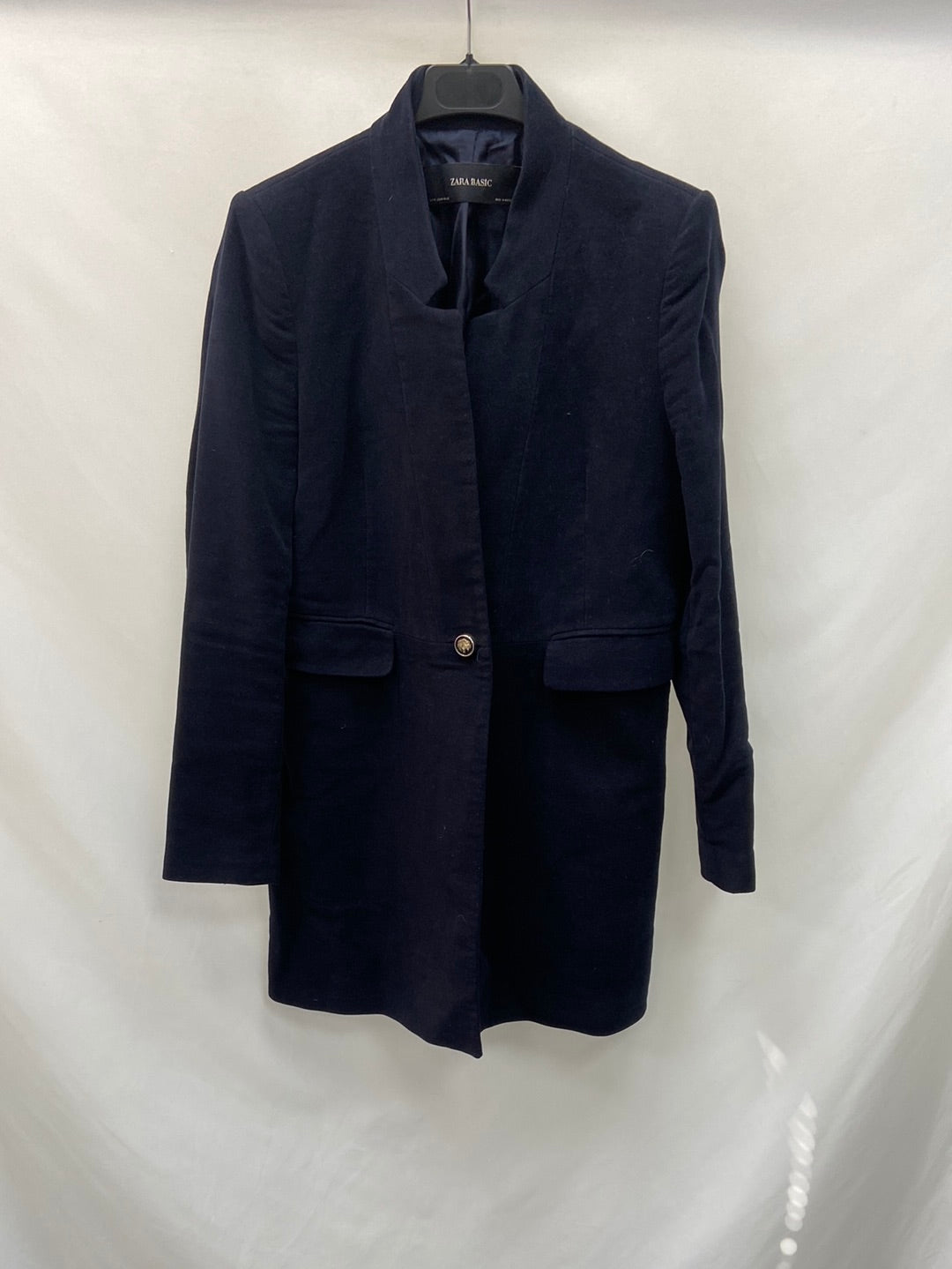 ZARA.Abrigo azul arreglado T.M