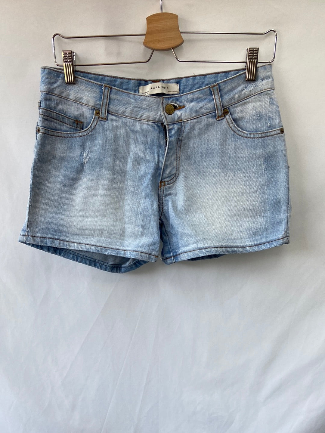 ZARA.Shorts vaqueros T.M
