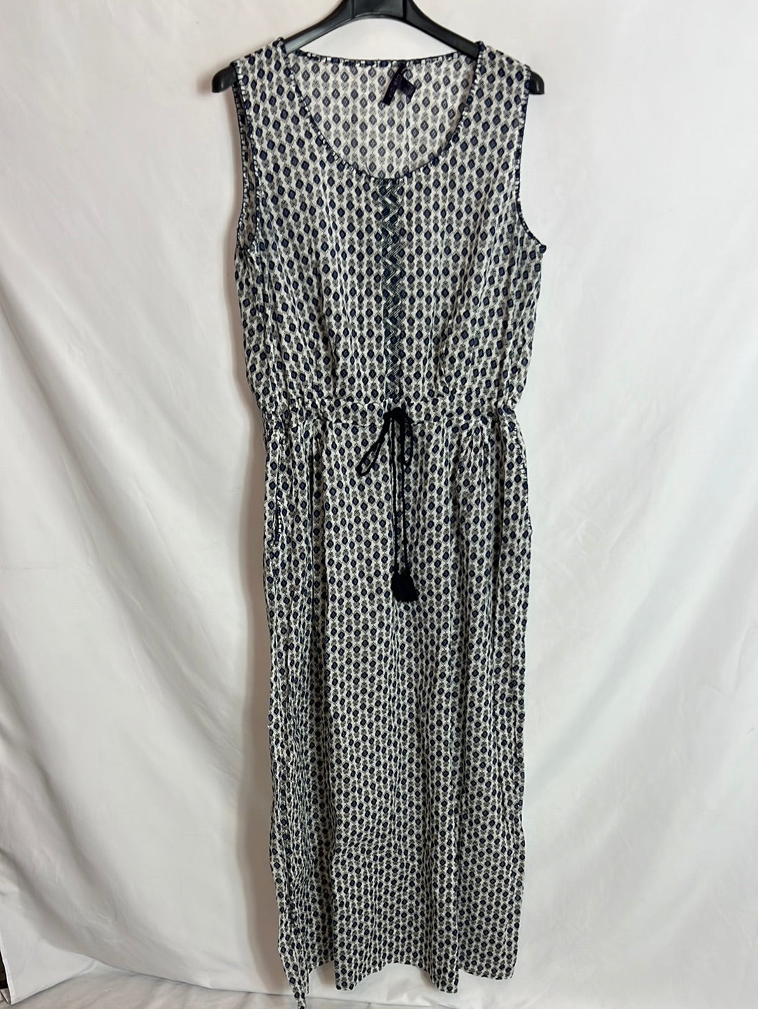 VIOLETA BY MANGO. Vestido largo estampado tonos azules. T L