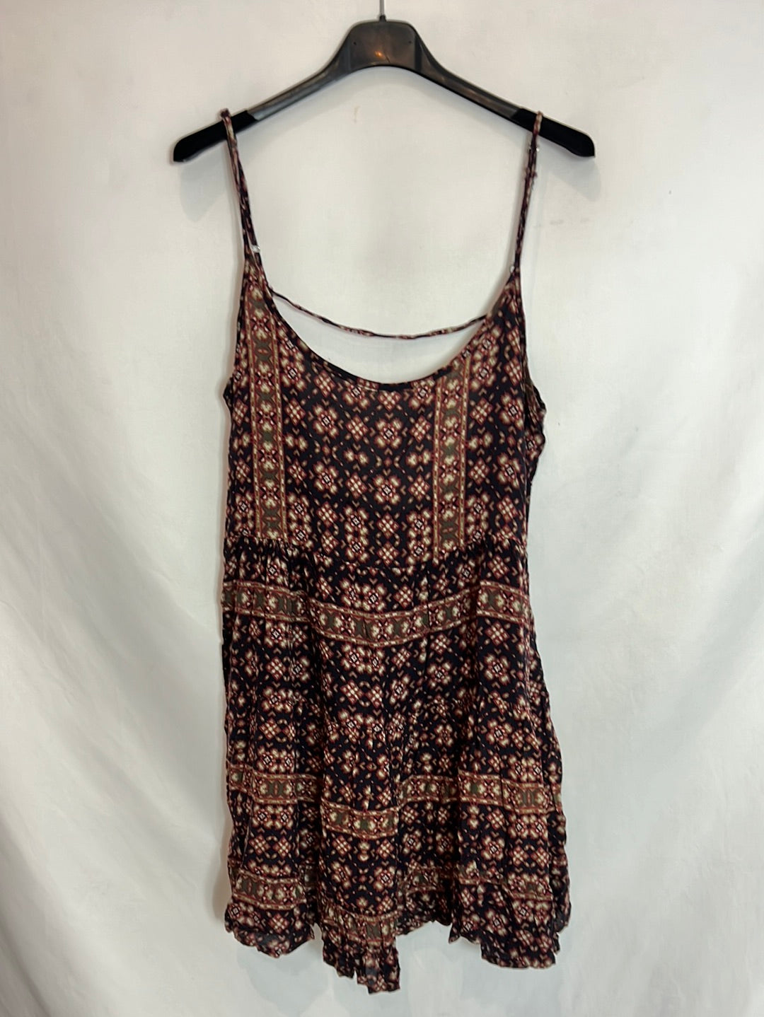 BRANDY MELVILLE. Vestido corto estampado volantes T S