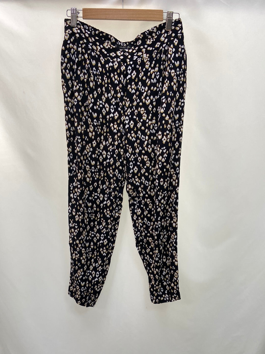 ZARA.Pantalones fluidos animal print T.M
