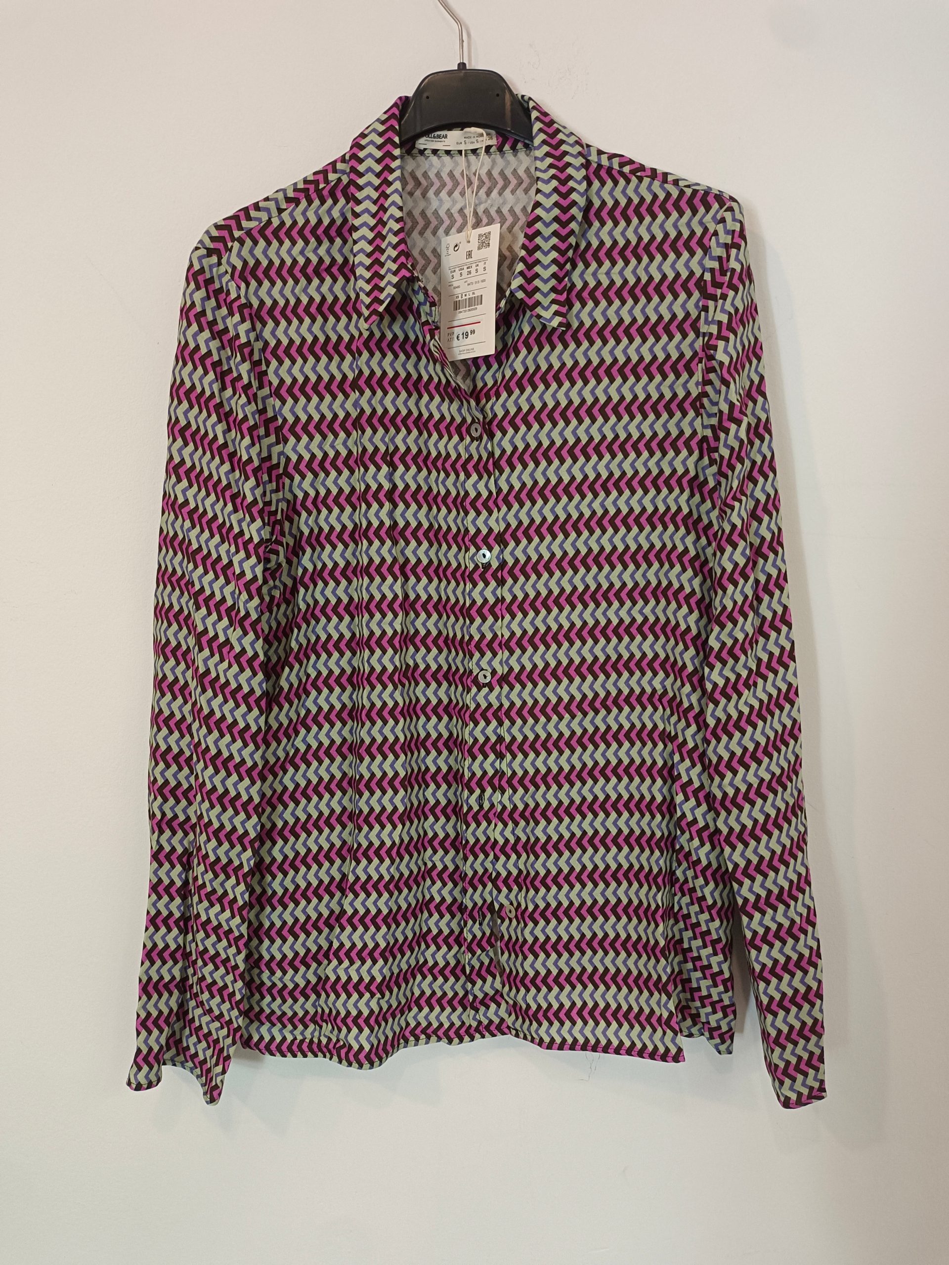 PULL&BEAR, Blusa fluida colores T.s