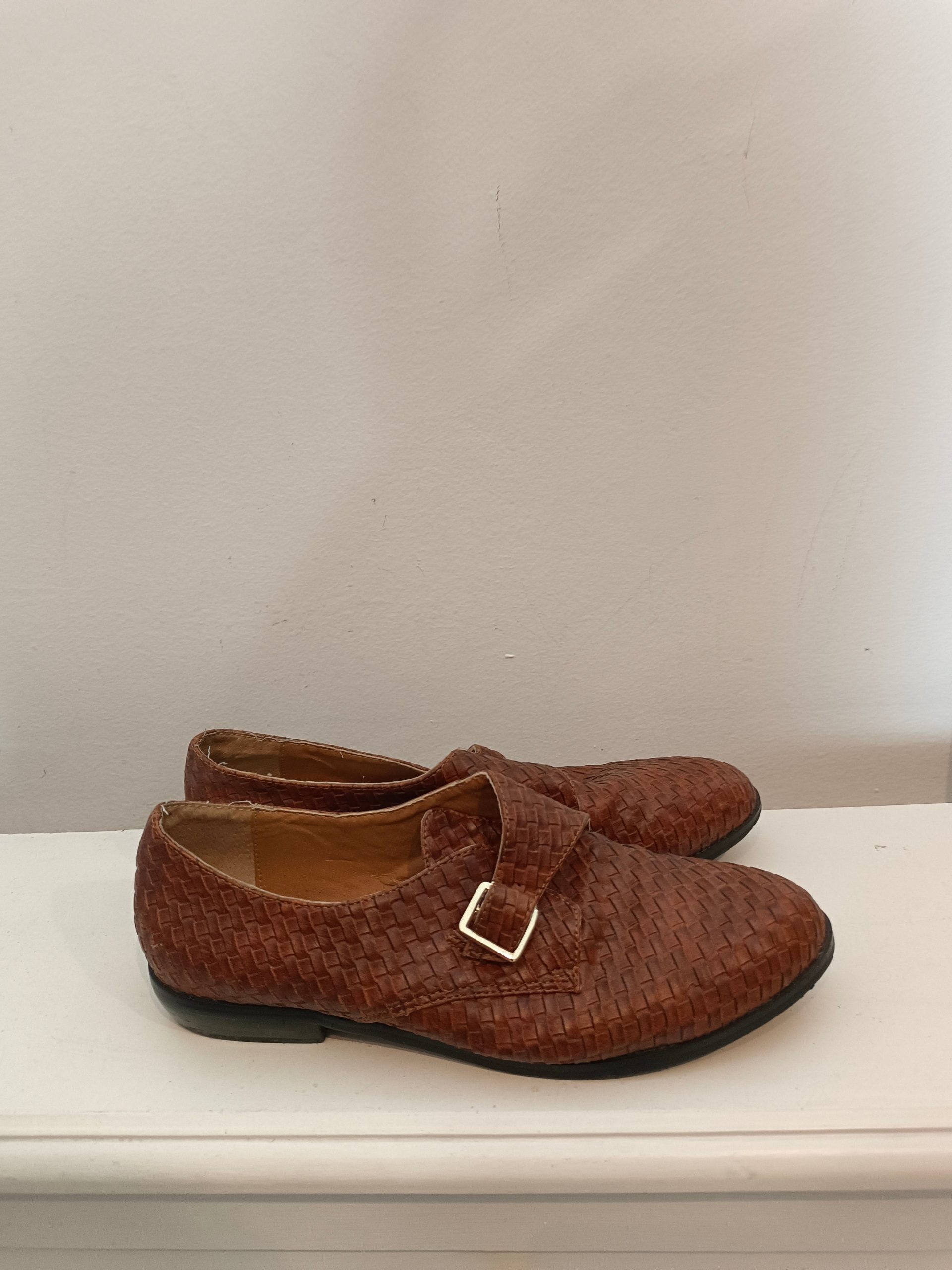 ASOS. Zapatos trenzados de hebilla T.5(38)