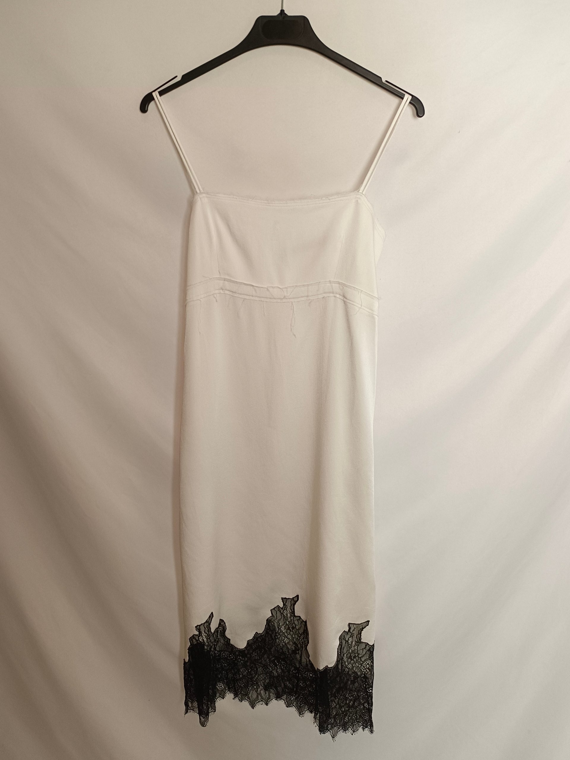 ZARA. Vestido blanco lencero T.xs
