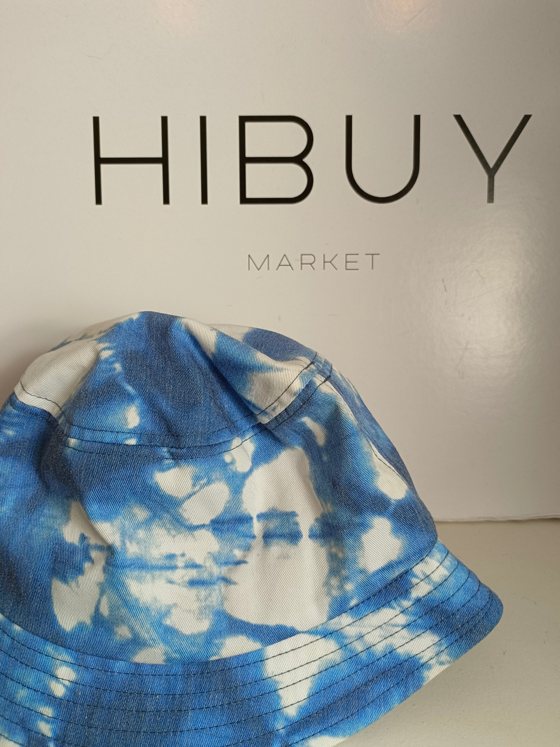 PULL&BEAR. Bucket tie dye