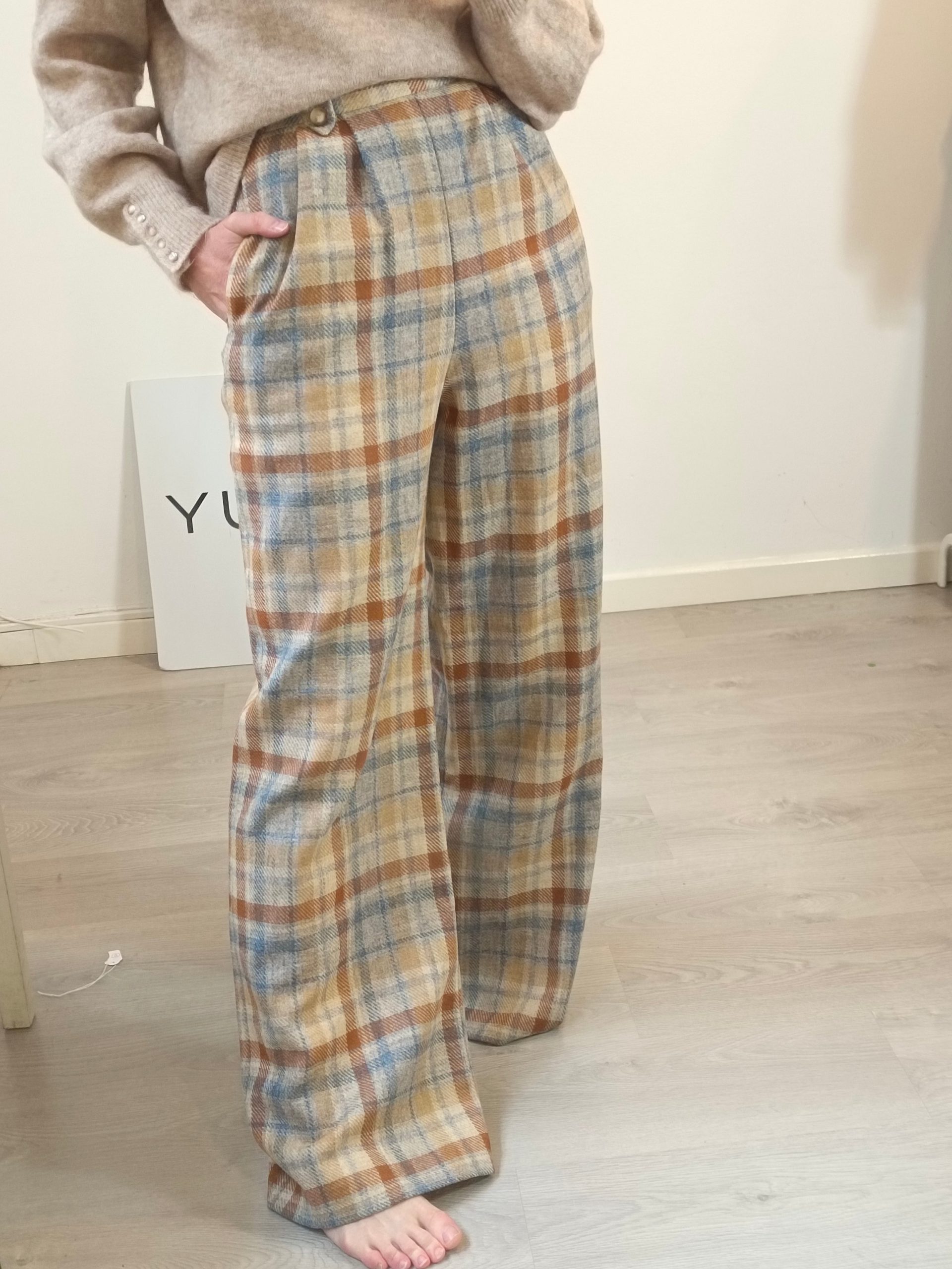 SEZANE. Pantalón ancho cuadros T.34